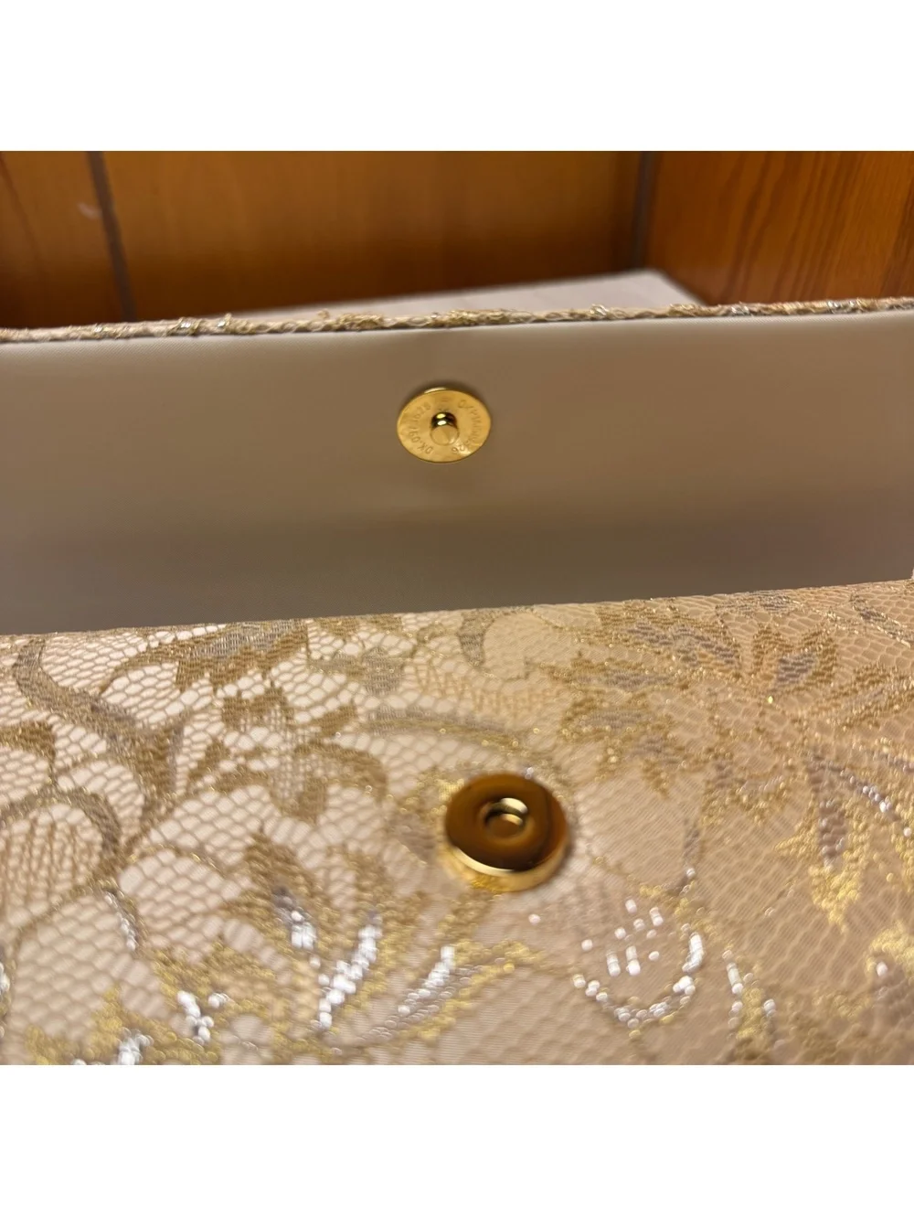 Vintage Gold Metallic Lace Evening Clutch Purse Chain Strap Formal Handbag
